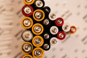 Welche Vorteile bieten wiederaufladbare Batterien für Haushaltsgeräte