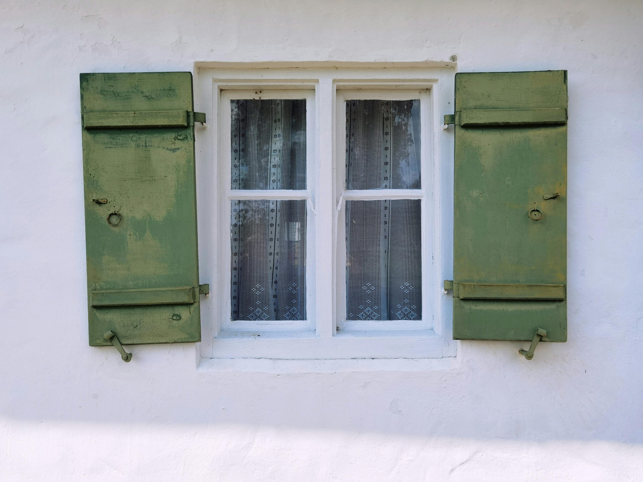 Warum hakt mein Fenstergriff und wie repariere ich ihn?